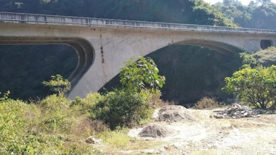 Under construction, bridge collapses in Jaladhi Kangra HIMACHAL HEADLINES