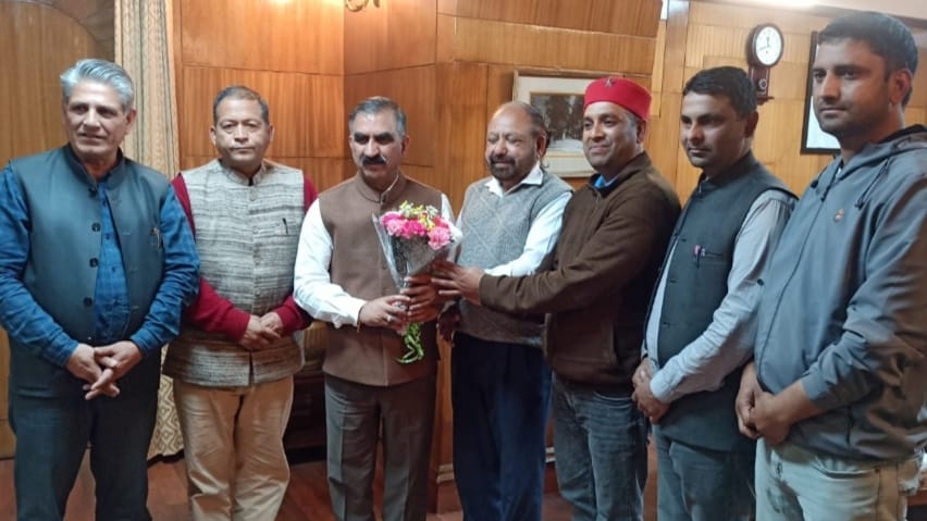CITU raised the demand to restore the benefits of MNREGA and construction workers with Sukhu HIMACHAL HEADLINES