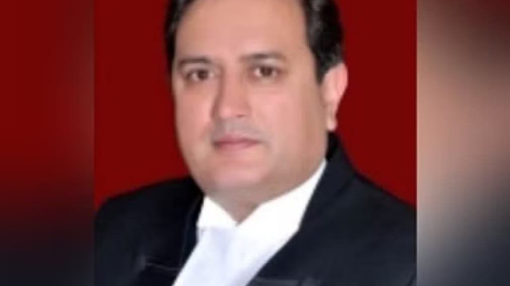 Tarlok Singh Chauhan appointed as officiating Chief Justice of Himachal High Court Tarlok Singh Chauhan appointed as officiating Chief Justice of Himachal High Court HIMACHAL HEADLINES