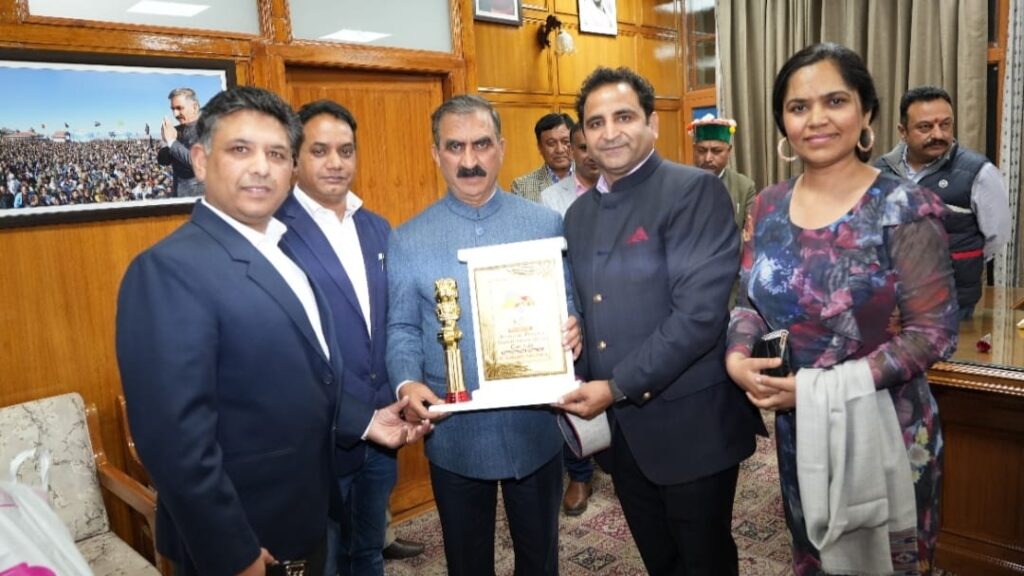 Himachali Pravasi delegation from Canada called on CM Sukhu Himachali Pravasi delegation from Canada called on CM Sukhu HIMACHAL HEADLINES