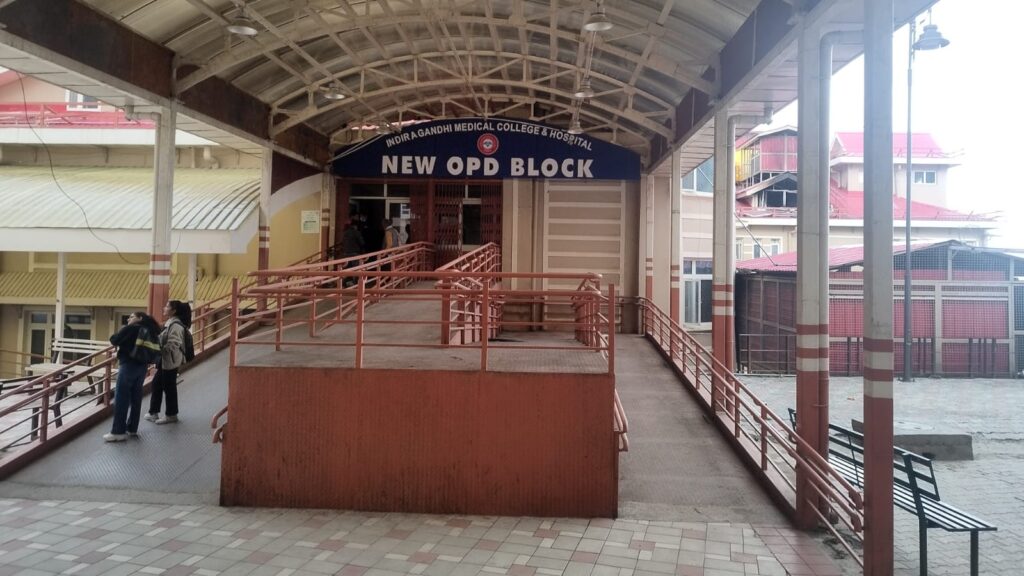 IGMC is forced to shift OPDs affected by the fire to the Old block IGMC is forced to shift OPDs affected by the fire to the Old block HIMACHAL HEADLINES