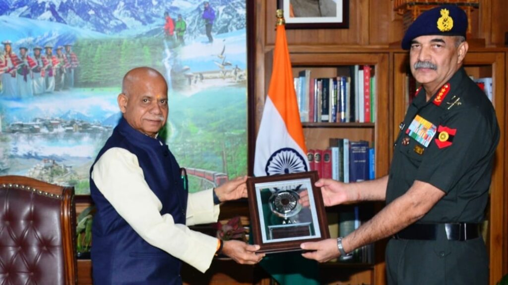 GoC-in-C Western Command calls on Governor GoC-in-C Western Command calls on Governor HIMACHAL HEADLINES