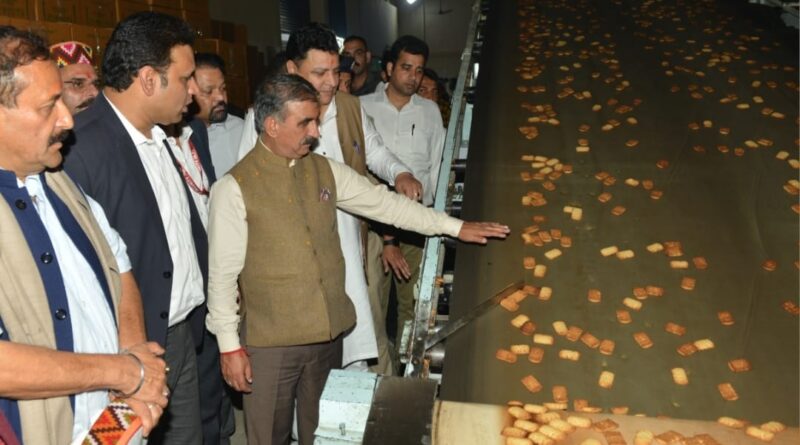 CM Sukhu announces Rs 250 crore to upgrade Milk Processing Plant at Dhagwar in Kangra HIMACHAL HEADLINES