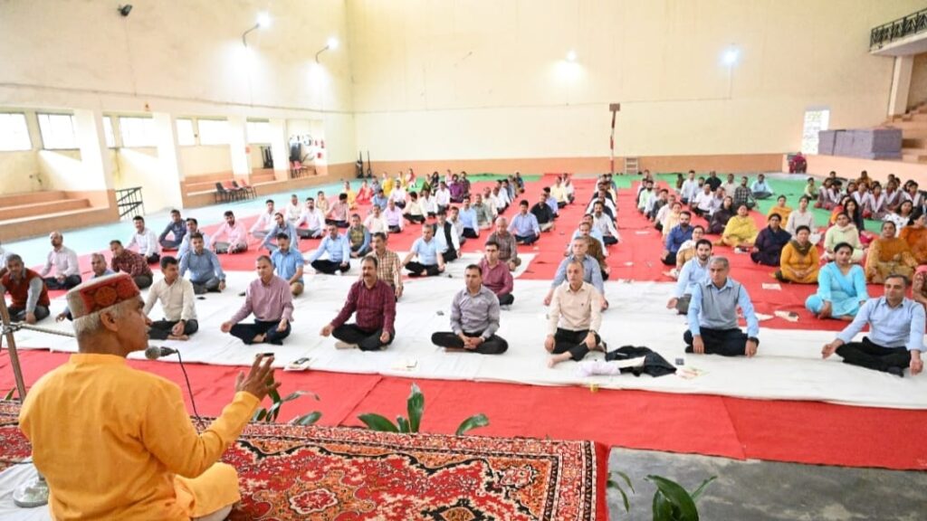 Yoga and Meditation program held under the LiFE mission at Nauni University HIMACHAL HEADLINES