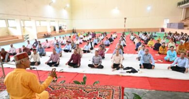Yoga and Meditation program held under the LiFE mission at Nauni University HIMACHAL HEADLINES