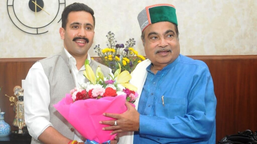 Vikramaditya urges the Center for speedy approvals of NH's in Himachal HIMACHAL HEADLINES