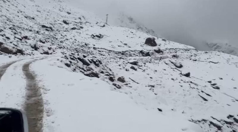 Breaking all previous records- Higher reaches of Himachal experiencing summer snow HIMACHAL HEADLINES