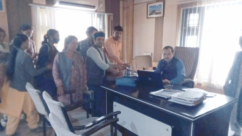 MNREGA workers allege underpayment in Balachoki HIMACHAL HEADLINES
