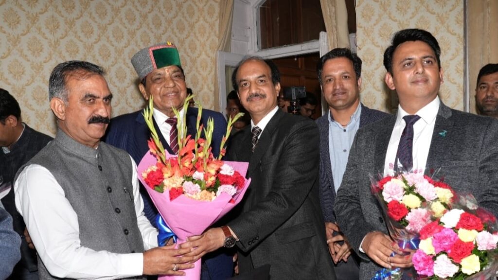 Doctors agree to end their Strike, Contractual doctors won't be deprived of NPA : CM Sukhu HIMACHAL HEADLINES
