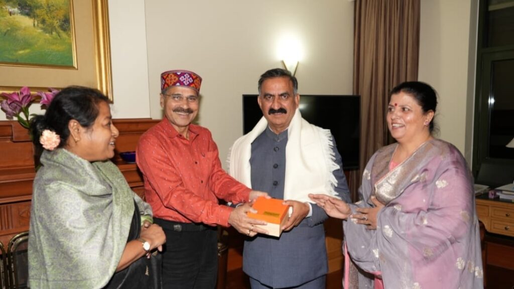 CM meets the Public Accounts Committee of Parliament CM meets the Public Accounts Committee of Parliament HIMACHAL HEADLINES