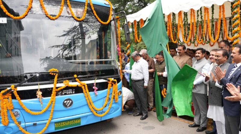 20 new e-buses of HRTC flagged off from Shimla HIMACHAL HEADLINES