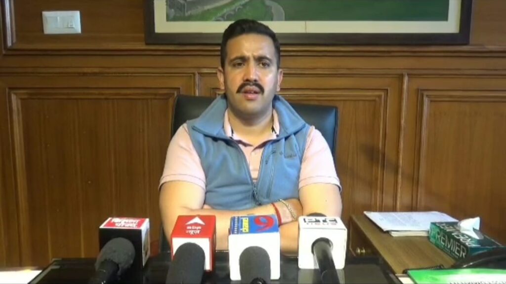 Modi Govt pressing uniform civil code issue as a poll gimmick for upcoming Lok Sabha Election: Vikramaditya Singh Modi Govt pressing uniform civil code issue as a poll gimmick for upcoming Lok Sabha Election: Vikramaditya Singh HIMACHAL HEADLINES