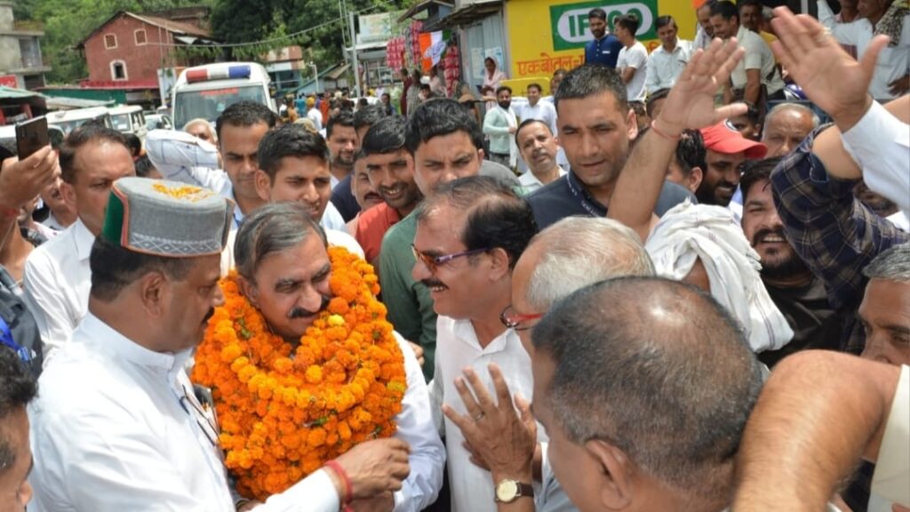 Sukhu advises Jairam to work in unison for the welfare of the state across party lines HIMACHAL HEADLINES