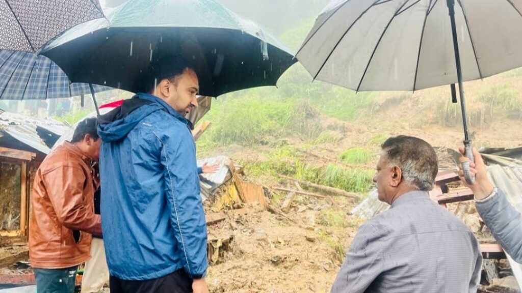 Kuldeep Rathore reached Panewali village, reviewed the relief operation Kuldeep Rathore reached Panewali village, reviewed the relief operation HIMACHAL HEADLINES