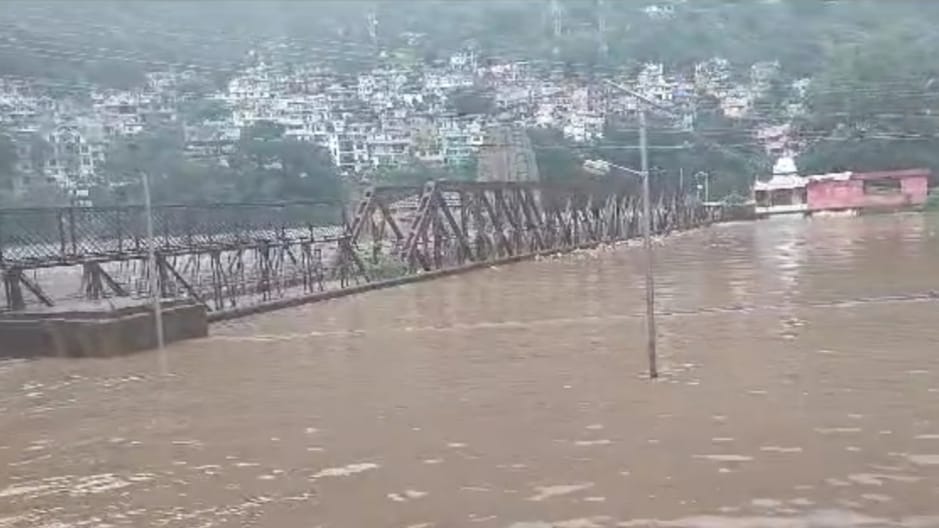 Power generation may be affected due to the rise of silt level in dams in the next 24 hrs in Himachal Power generation may be affected due to the rise of silt level in dams in the next 24 hrs in Himachal HIMACHAL HEADLINES