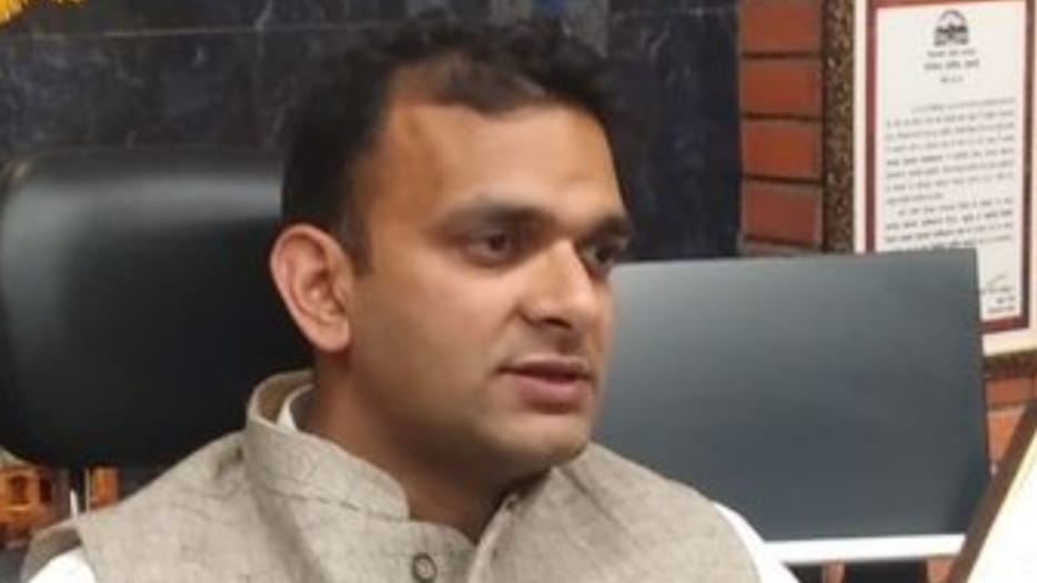 Temporary relief and rehabilitation centers have been set up for affected people: Ashutosh Garg DC Kullu HIMACHAL HEADLINES