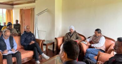Rathore holds a meeting with officials, instructs them to open closed roads soon HIMACHAL HEADLINES