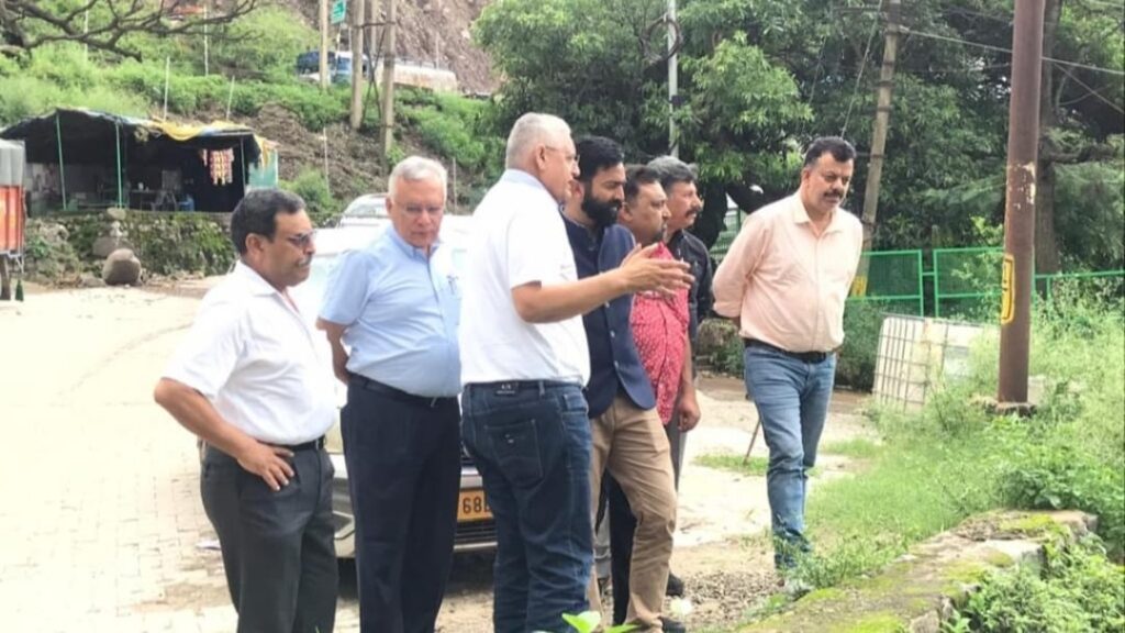 A delegation of Industries Department visits Parwanoo industrial belt to assess the damages A delegation of Industries Department visits Parwanoo industrial belt to assess the damages HIMACHAL HEADLINES