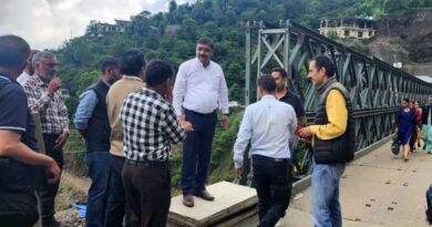 Suresh Kashyap took stock of the damage caused by rain HIMACHAL HEADLINES