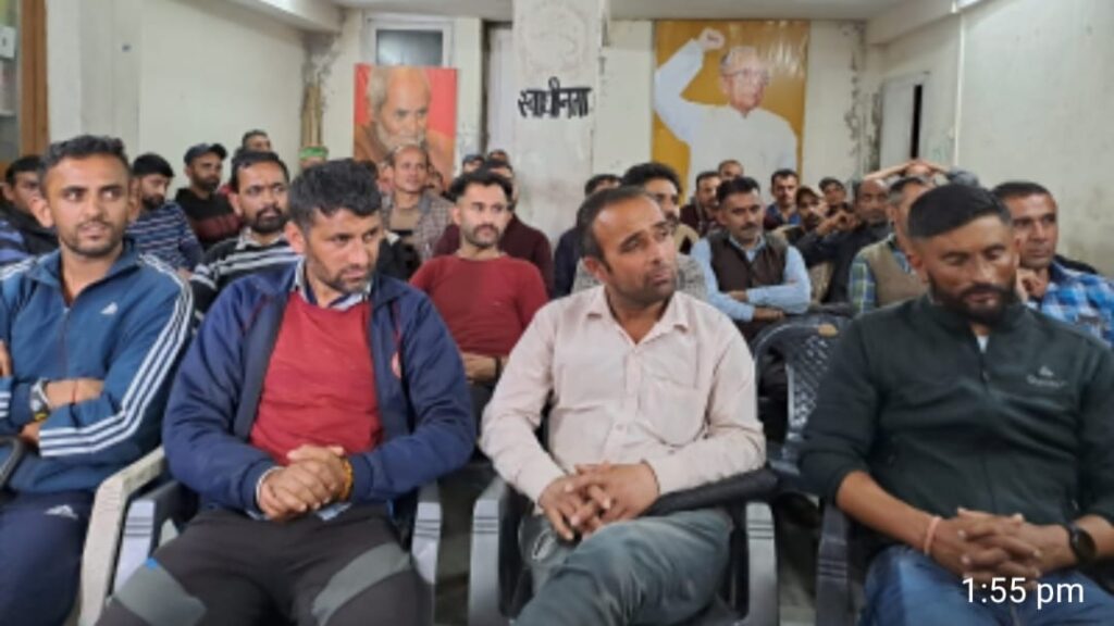 Shimla Tourist Guide Union affiliates with CITU HIMACHAL HEADLINES