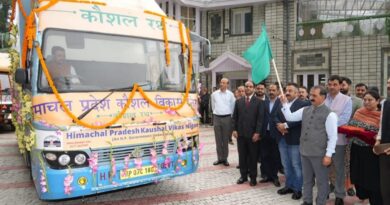 Sukhu flags off Kaushal Rath on the occasion of World Youth Skills Day HIMACHAL HEADLINES