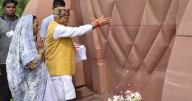 Governor Shukla pays homage to the martyrs of Jallianwala Bagh HIMACHAL HEADLINES