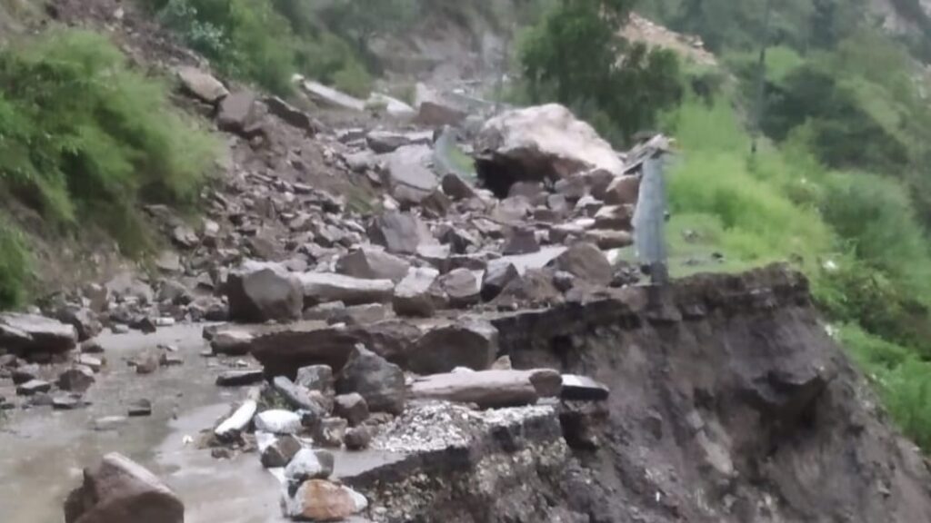 District Relief and Rehabilitation Committees set to begin review tour District Relief and Rehabilitation Committees set to begin review tour HIMACHAL HEADLINES