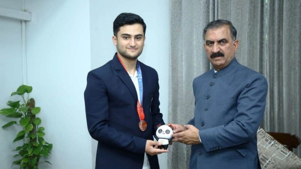 Surya Pratap Banshtu wins Bronze in shooting in World University Games in China HIMACHAL HEADLINES