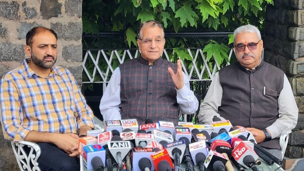 Shimla MLAs are promoting work done by BJP: Bhardwaj Shimla MLAs are promoting work done by BJP: Bhardwaj HIMACHAL HEADLINES
