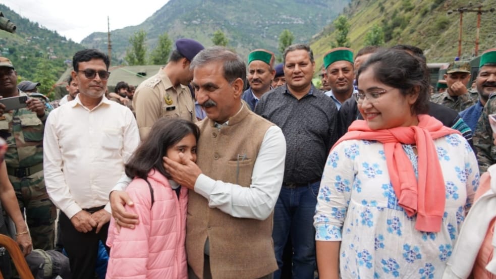 Salute to the selfless and heroic act of the rescuers of Himachal Rains Salute to the selfless and heroic act of the rescuers of Himachal Rains HIMACHAL HEADLINES