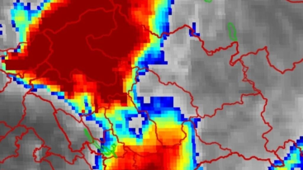 IMD sounds a red alert in the Ranjit Sagar & Pong Dam catchment area  HIMACHAL HEADLINES