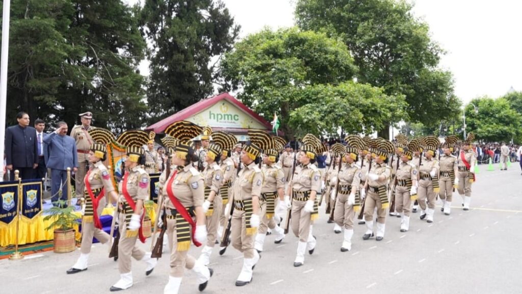 CM Sukhu unfurls Tricolour at Ridge in Shimla HIMACHAL HEADLINES