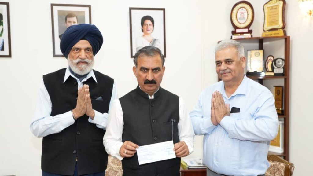 Radha Soami Satsang Beas donates 2 crores towards Aapda Rahat Kosh Radha Soami Satsang Beas donates 2 crores towards Aapda Rahat Kosh HIMACHAL HEADLINES