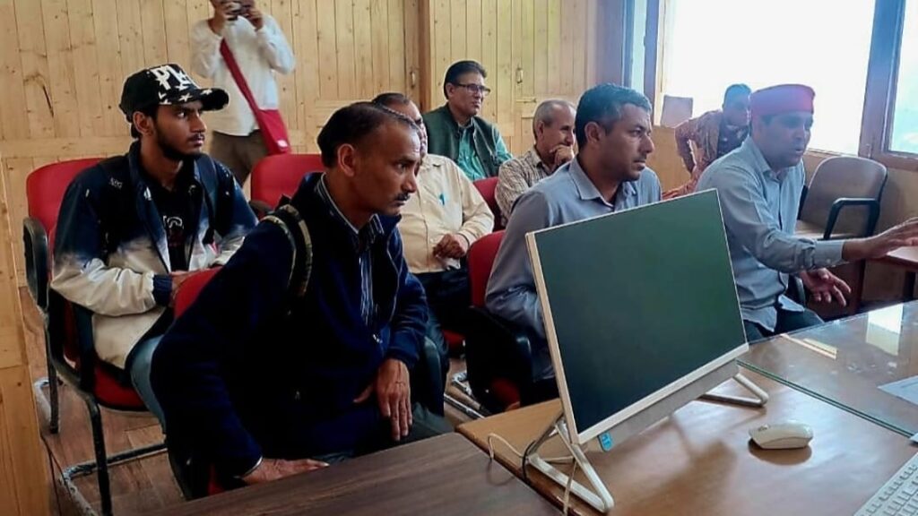 Shimla Nagarik Sabha seeks immediate assistance to rain-affected people of Shimla town HIMACHAL HEADLINES