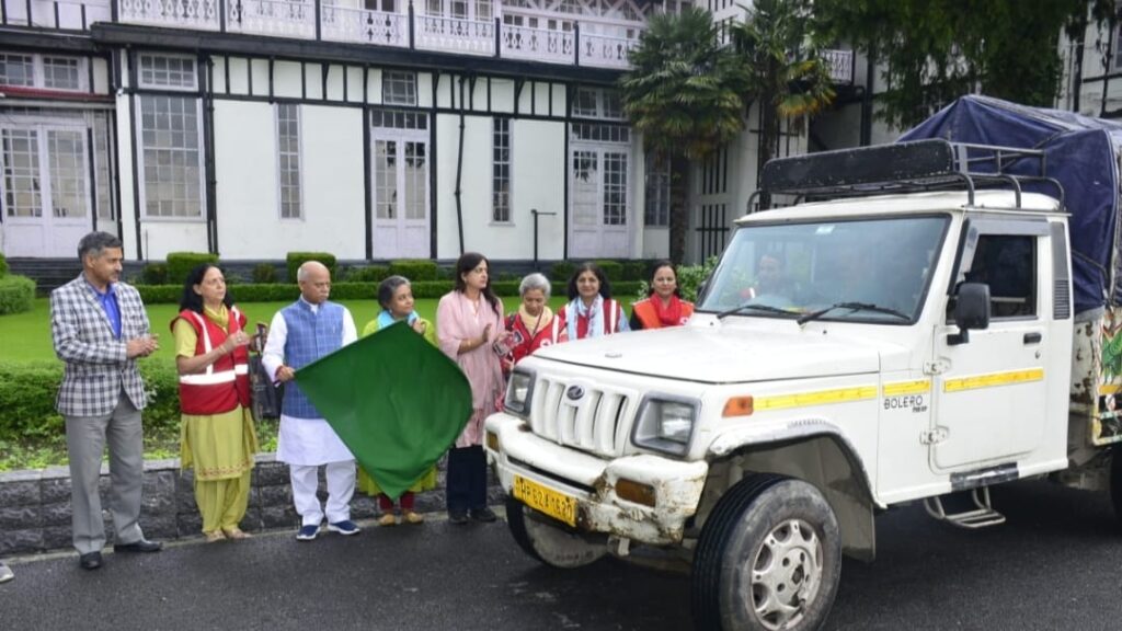 Governor flags off vehicles with relief material Governor flags off vehicles with relief material HIMACHAL HEADLINES