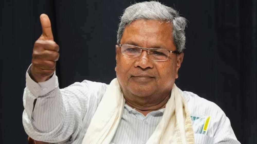 Karnataka government donates Rs. 15 crore towards Himachal Disaster Relief Fund HIMACHAL HEADLINES