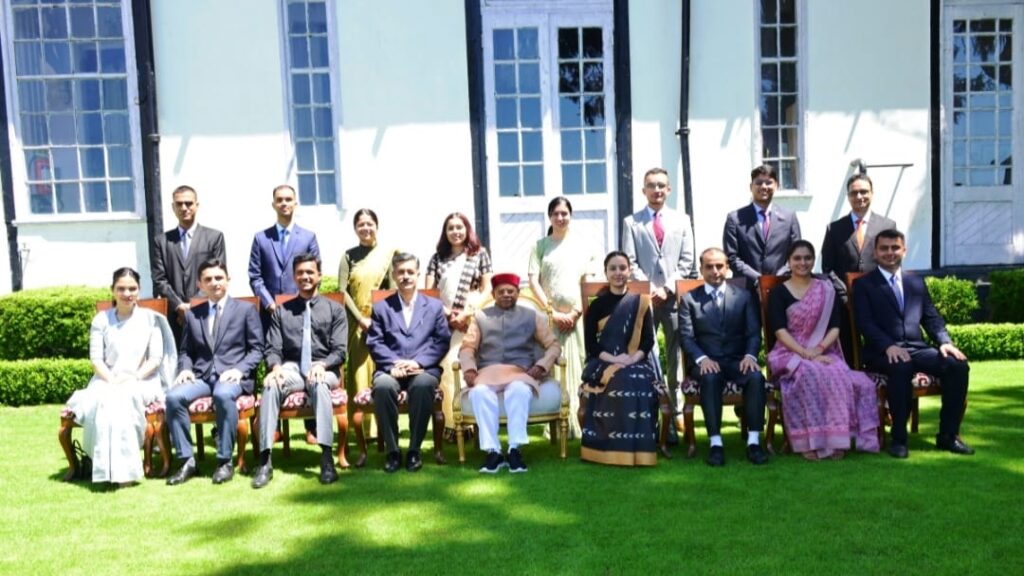 Governor Shukla exhorts Probationers to work with fairly equable temperament Governor Shukla exhorts Probationers to work with fairly equable temperament HIMACHAL HEADLINES
