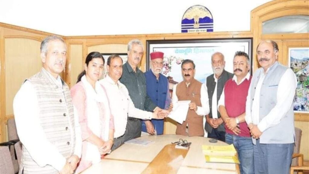 CPI(M) submits a memorandum on all-party meeting to Sukhu CPI(M) submits a memorandum on all-party meeting to Sukhu HIMACHAL HEADLINES