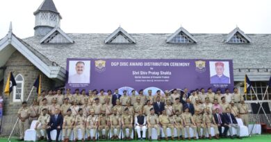 Himachal Governor presents DGP Disc Awards to 334 police personnel HIMACHAL HEADLINES