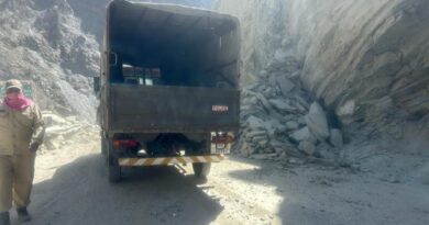 Landslide near Pooh: Vehicular traffic on Kinnuar-Lahaul Spiti again restored HIMACHAL HEADLINES