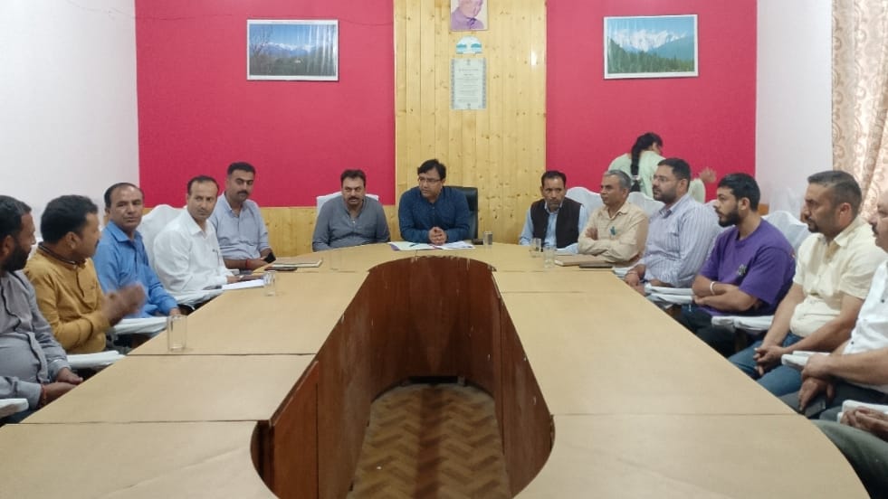 Medicine sellers should provide medicines to patients only on the basis of doctor's consultation : SDM Medicine sellers should provide medicines to patients only on the basis of doctor's consultation : SDM HIMACHAL HEADLINES