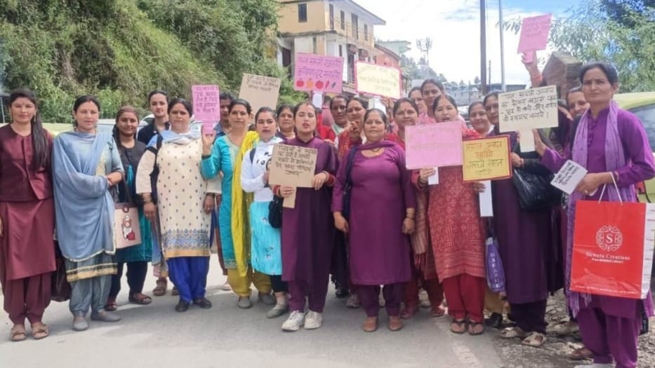 Anganwadi workers took out a nutrition rally in Koti HIMACHAL HEADLINES