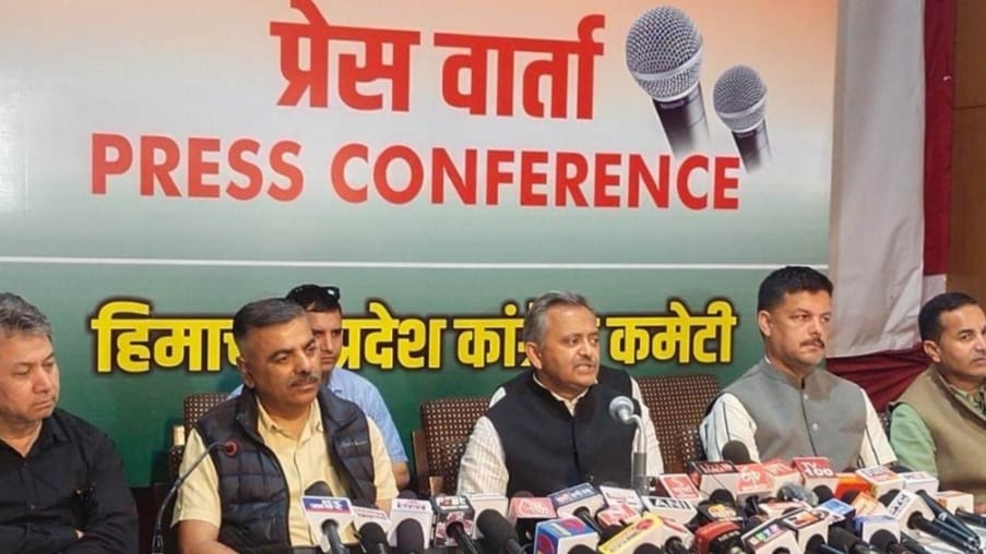 Naresh Chauhan accused the BJP of doing petty politics even during the disaster HIMACHAL HEADLINES