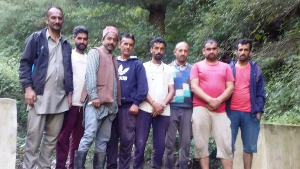 Farmers demand a high-level investigation into the Garpenya irrigation scheme Farmers demand a high-level investigation into the Garpenya irrigation scheme HIMACHAL HEADLINES