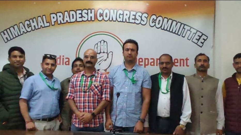 Ravindra Singh thanked Himachal Govt for its commitment to provide universal cartons by next year HIMACHAL HEADLINES