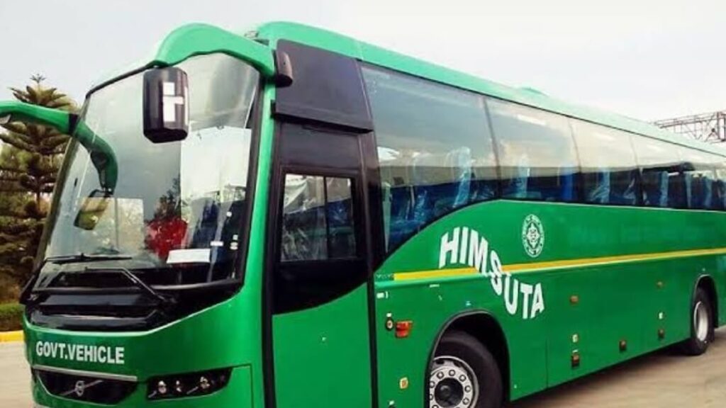 Volvo bus services resume after 80 days in Manali HIMACHAL HEADLINES