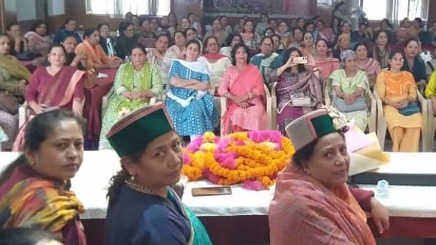 Pratibha Singh congratulated women on the enactment of a one-third reservation law for women in Parliament HIMACHAL HEADLINES