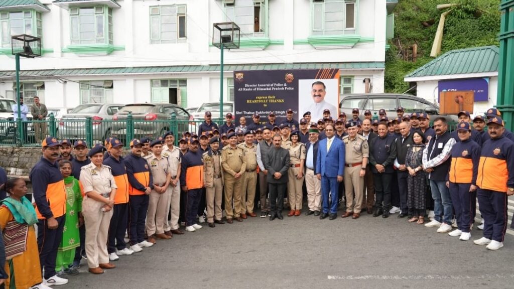 Sukhu commends the efforts of SDRF in relief and rescue operations during disaster HIMACHAL HEADLINES