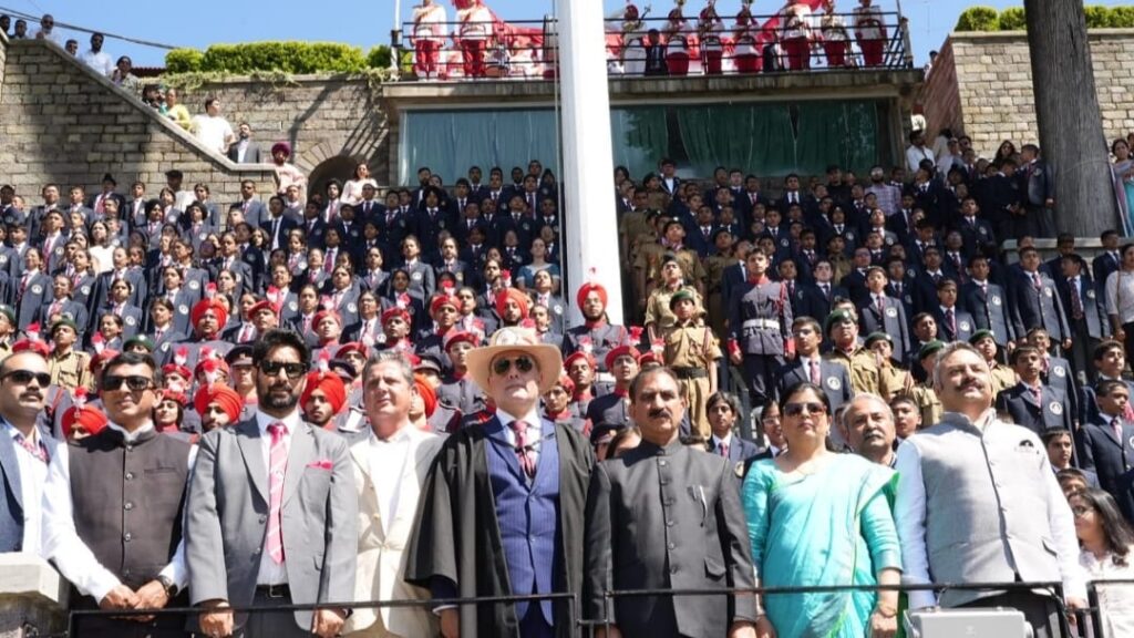CM Sukhu exhorts students to dream big CM Sukhu exhorts students to dream big HIMACHAL HEADLINES