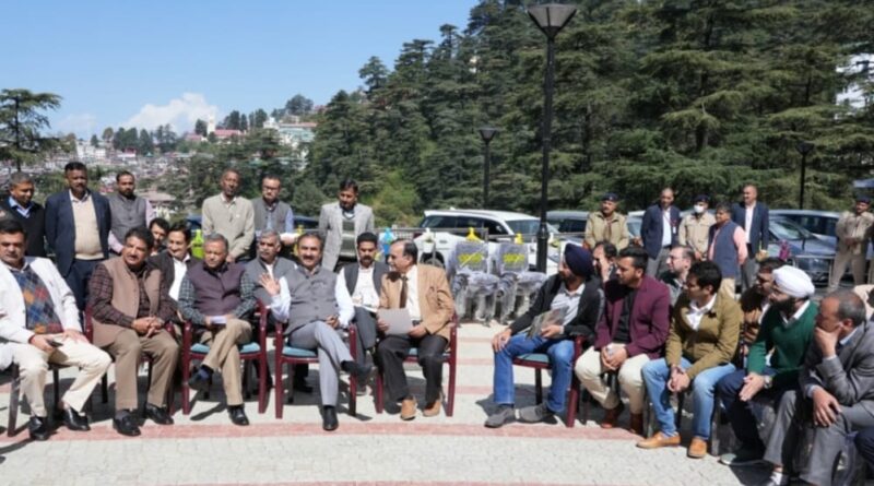 Himachal Govt to reduce Special Road tax on Tourists and other commercial vehicles: Sukhu HIMACHAL HEADLINES